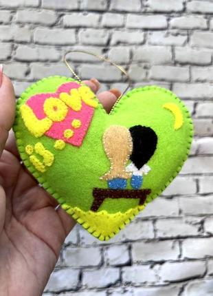 Сердечко love is ручной работы, подарок ко дню влюбленных