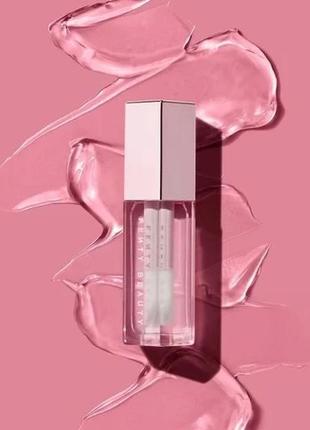 Блиск для губ fenty beauty gloss bomb universal lip luminizer — glass slipper 066 фото