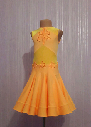 Рейтингове плаття для бальних танців бейсік