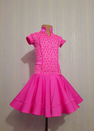 Рейтингове плаття для бальних танців бейсік