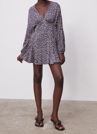 Стильное платье в цветочный принт zara р. m