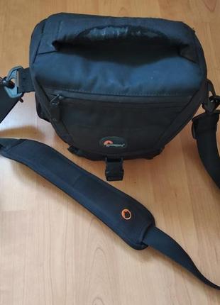 Оригінальна сумка lowepro! для фотоапарата та об'єктивів.