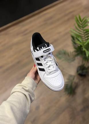 Кросівки adidas forum low2 фото