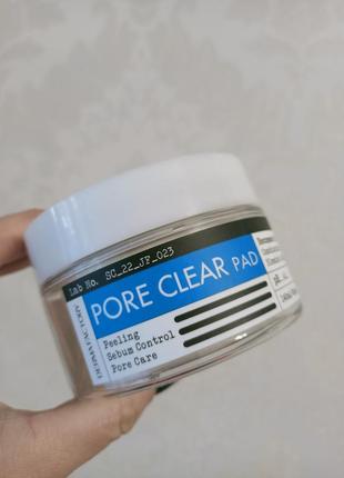 Derma factory pore clear pad
очищающие пэды с кислотами