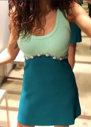 Zara изысканное вязаное платье с кристаллами