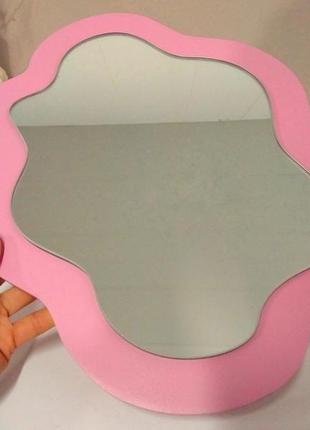 Белое волнистое интерьерное зеркало, декоративное трендовое зеркало, овальное небольшое зеркало