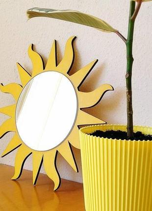Дерев'яне дзеркало сонце колір махагон, декоративне дзеркало у формі сонця, стильне дзеркало сонечко5 фото