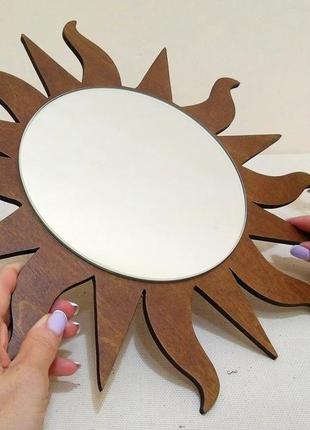 Солнце зеркало с волнистыми лучами цвет венге, декоративное зеркало в форме солнца8 фото