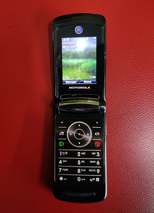 Телефон motorola razr2 v8 оригинал раскладушка новая батарея
