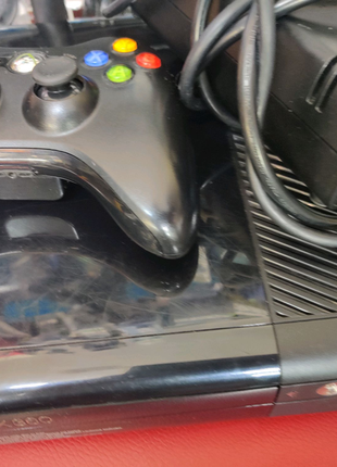 Ігрова приставка xbox 360 slim e 250 gb прошита