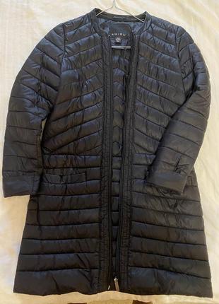 Женское пальто в идеальном состоянии