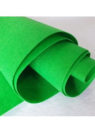 Фетр 1 мм м'який. розмір 0.82*2 м. колір зелений