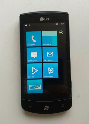 Телефон lg 900
