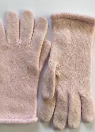 М'ягесенькі рукавиці ніжного кольору3 фото