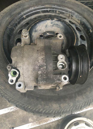 Компресор кондиціонера рено кенго 2