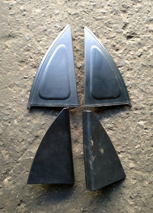 Уголки задних дверей  део ланос,сенс комплект