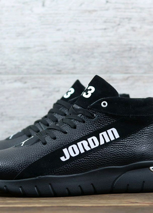 Чоловічі шкіряні зимові черевики jordan4 фото