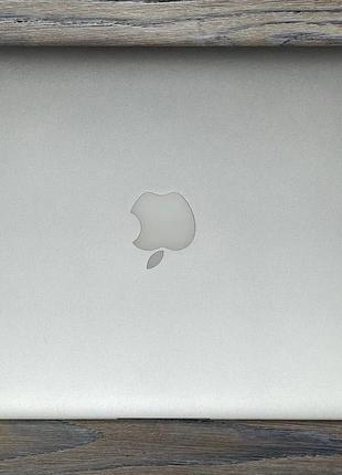 Macbook air 13 mid 2013 (md760) магазин / emojiestore 280$