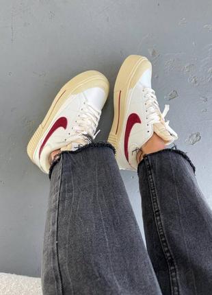 Шикарные женские кроссовки nike court legacy lift white beige red бежевые с красным2 фото