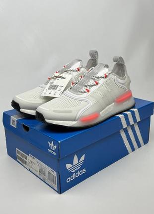 Кросівки adidas originals nmd_v3 оригінал чоловічі білі взуття кеди gx2089