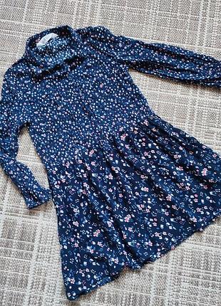 Платье вискоза в цветочный принт