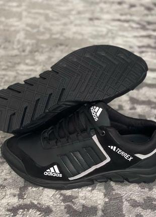 Чоловічі шкіряні кросівки adidas terrex3 фото