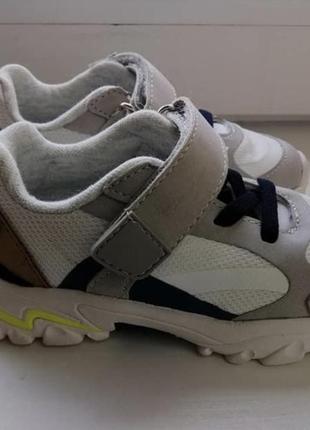 Кросівки zara