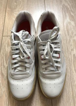 Кросівки 100% шкіра ellesse 3