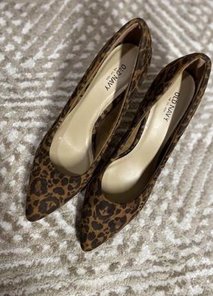 Туфли леопардовые в стиле «vintage»3 фото