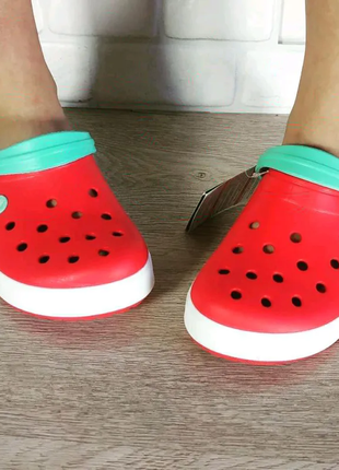 Купити крокс у києві, crocs crocband, жіночі сабо крокси, cro