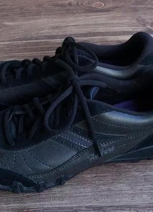 Кроссовки skechers relaxed fit. размер 38.