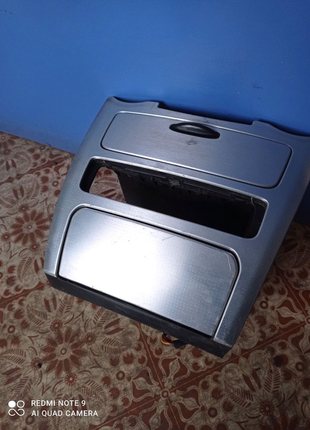 Консоль з попільничкою (прикурювач) для kia magentis, 2006-2010р.