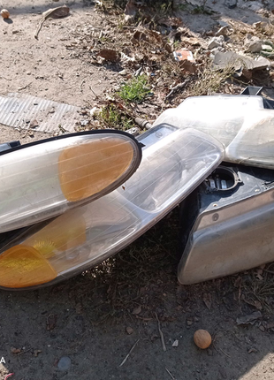 Фари додж караван