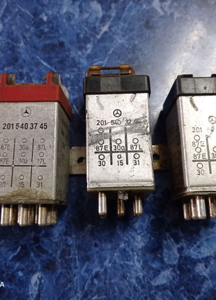 Реле перевантаження мерседес 124 2015403745