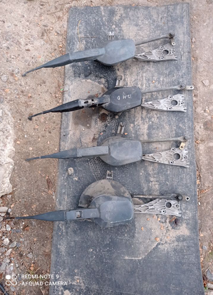 Трапеції двірника мерседес 124