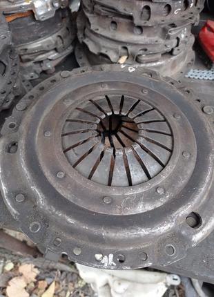 Зчеплення корзина 412015701 opel