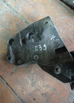 Кронштейн кондиціонера bmw e39