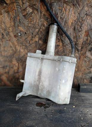 Бачок омивача для мазда 323