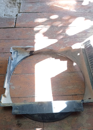 Дифузор мерседес 123