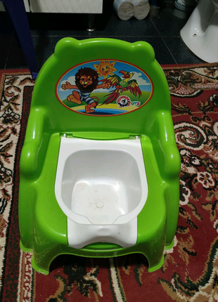Дитячий туалет