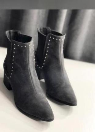 Трендовые стильные ботинки primark