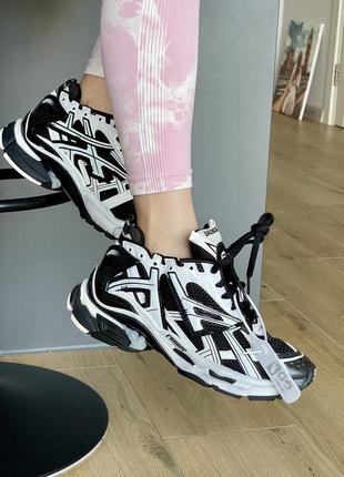 Баленсиага кроссовки balenciaga runner black white1 фото