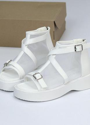 Белые женские летние ботинки закрытые босоножки с сеткой6 фото