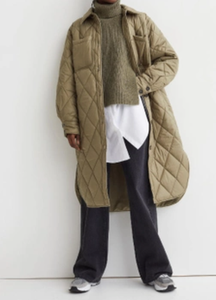 Стёганое лёгкое пальто