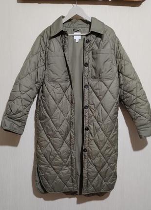 Стёганое лёгкое пальто