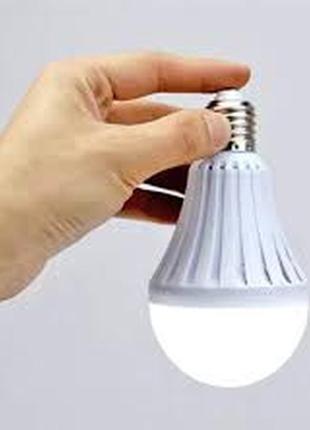 Лампа автономна 5 ватів з акумулятором лампочка led lamp 5 wat...