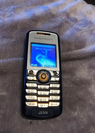 Sony ericsson j230