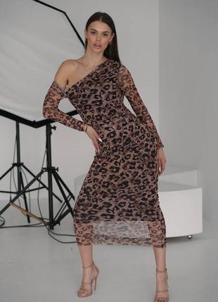 Леопардове плаття міді7 фото
