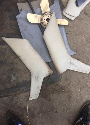 Задні стійки салону іж 412 метал