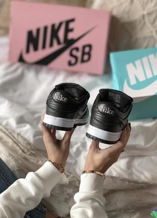 Шикарные мужские кроссовки хамелеоны nike sb dunk low x civilist чёрные меняют цвет6 фото